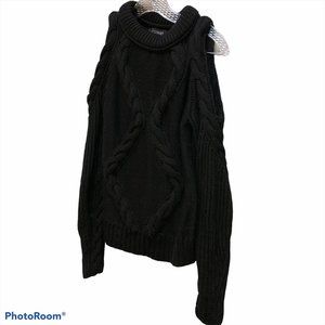 intermix NEW INCREDIBLE CHUNKY cold shoulder S cable knit sweater